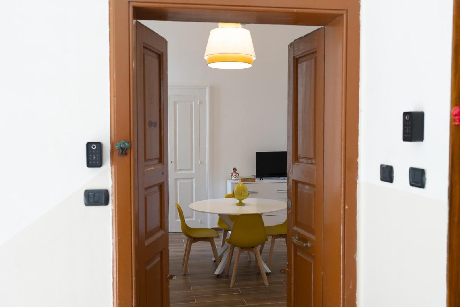Palazzo Manzoni Apartments Bari Værelse billede
